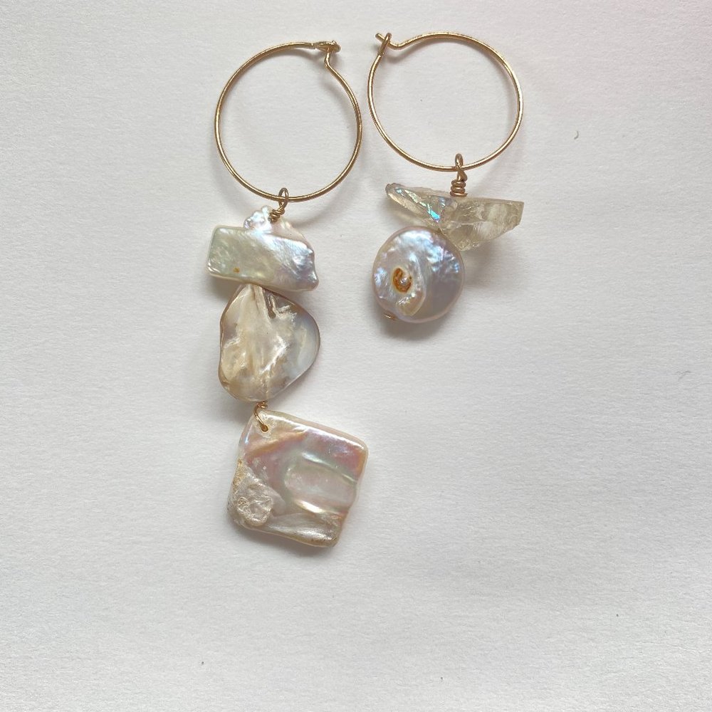Zara freshwater pearl asymmetrical earrings
